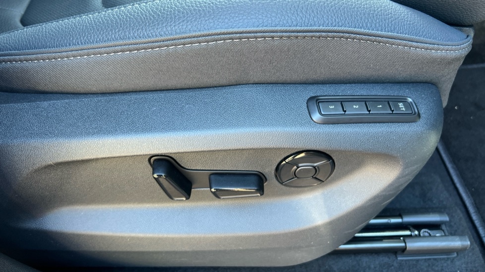 Used Skoda Kodiaq 2025 for sale - 77057777: Photo 33