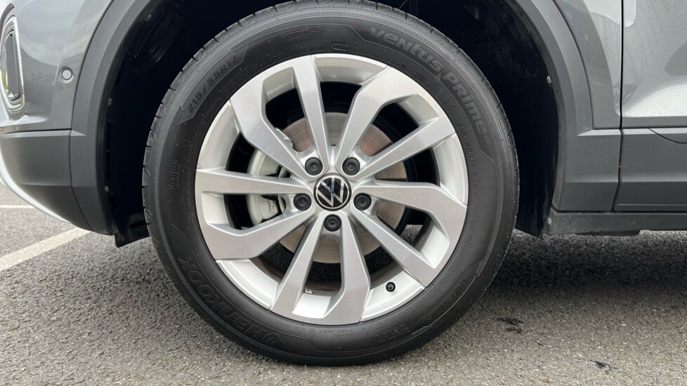 Used Volkswagen T-Roc 2024 for sale - 76302450: Photo 20