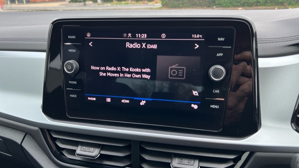 Used Volkswagen T-Roc 2024 for sale - 76302450: Photo 21