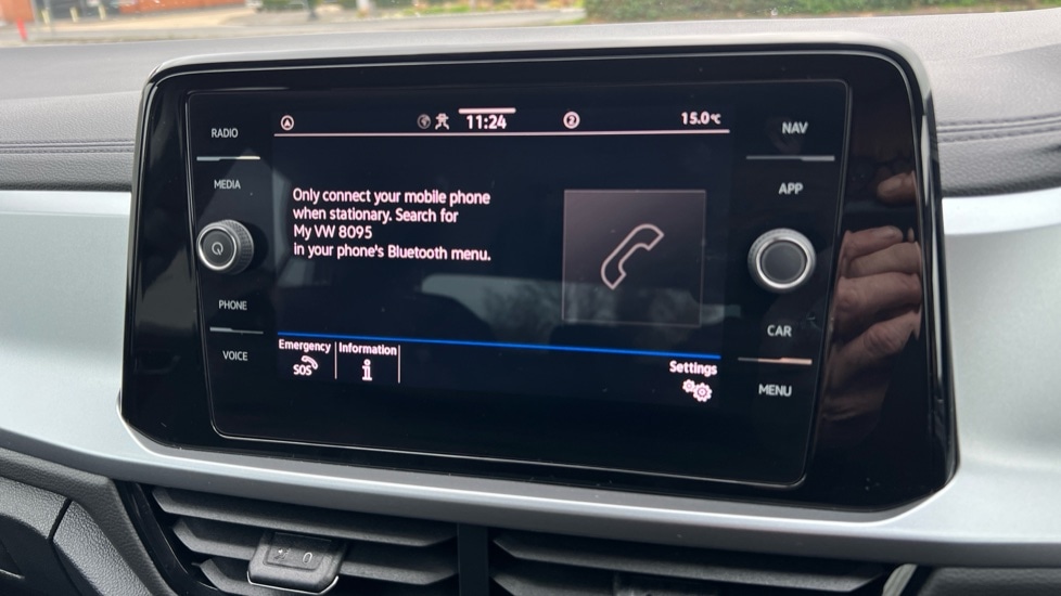 Used Volkswagen T-Roc 2024 for sale - 76302450: Photo 22