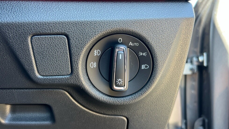 Used Skoda Kamiq 2025 for sale - 75894884: Photo 34