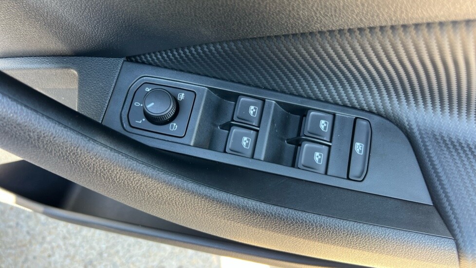 Used Skoda Kamiq 2025 for sale - 75894884: Photo 35