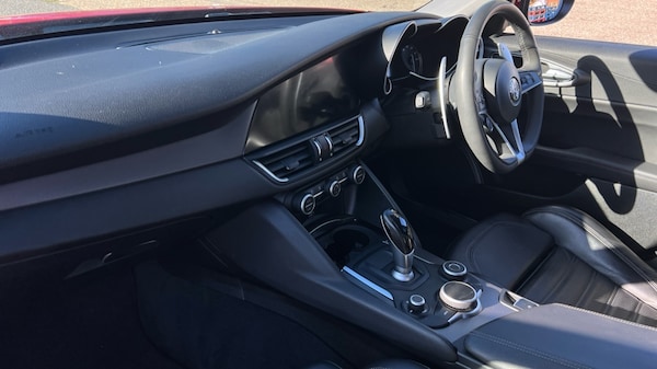 Used Alfa Romeo Giulia 2020 for sale - 76112244: Photo 10