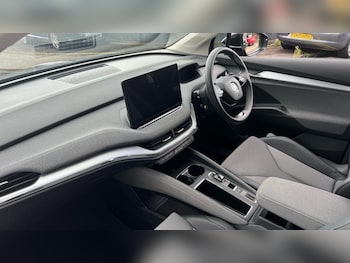 Used Skoda Enyaq 2024 for sale - 76297629: Photo 2