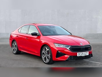 2025 - OCTAVIA 2.0 TSI vRS 5dr DSG