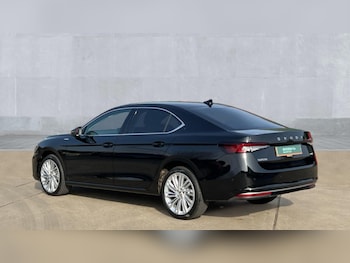 Used Skoda Superb 2025 for sale - 75409767: Photo