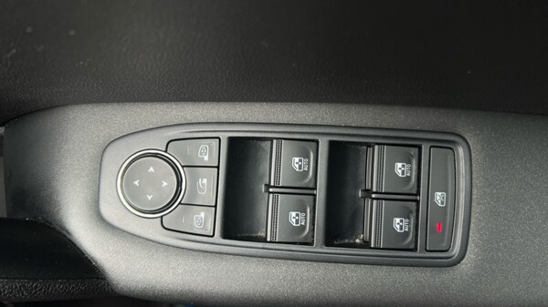 Used Renault Captur 2020 for sale - 76124761: Photo 25