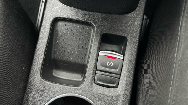Used Renault Captur 2020 for sale - 76124761: Photo 26