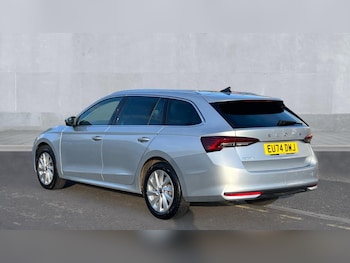 Used Skoda Octavia 2024 for sale - 76907956: Photo