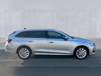 Used Skoda Octavia 2024 for sale - 76907956: Photo