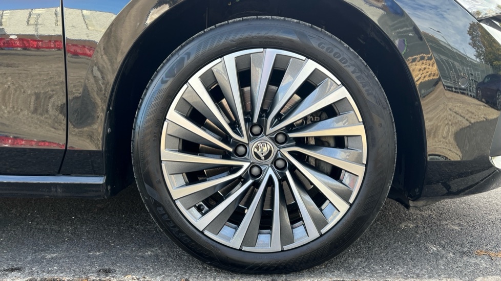 Used Skoda Superb 2024 for sale - 76609522: Photo 5