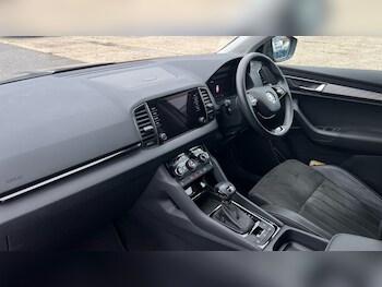 Used Skoda Karoq 2024 for sale - 76717487: Photo