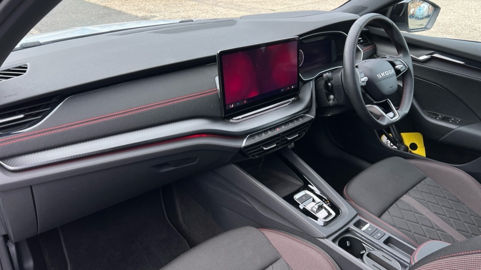 Used Skoda Octavia 2025 for sale - 76438112: Photo 2