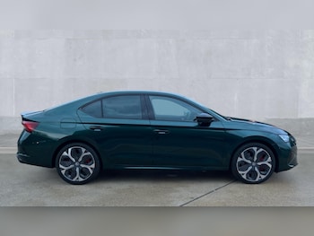 Used Skoda Octavia 2025 for sale - 76861808: Photo