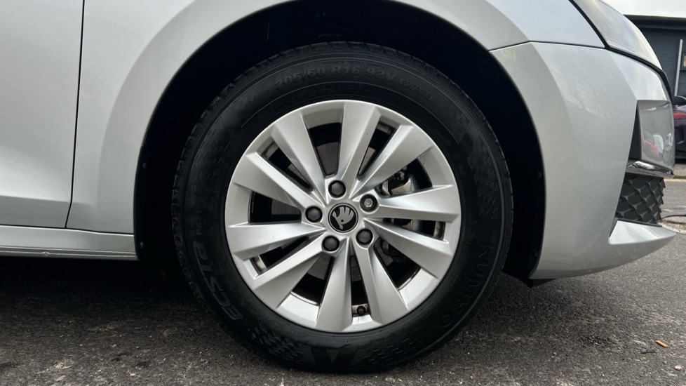 Used Skoda Octavia 2025 for sale - 76796559: Photo 18