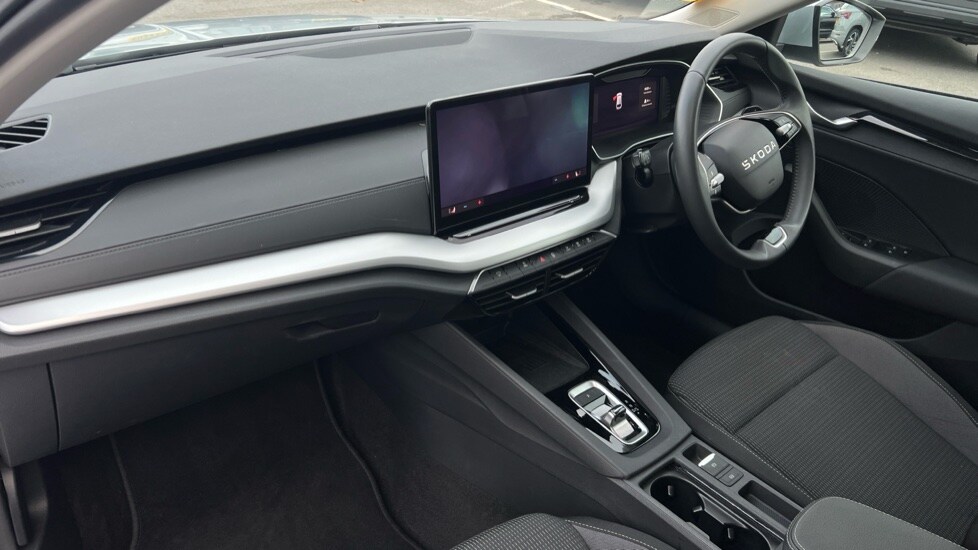 Used Skoda Octavia 2025 for sale - 76796559: Photo 2