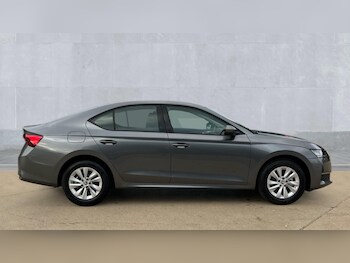 Used Skoda Octavia 2024 for sale - 76338768: Photo