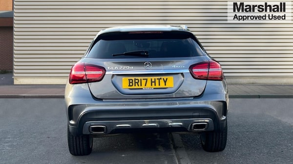Used Mercedes-Benz GLA 2017 for sale - 76037780: Photo 4