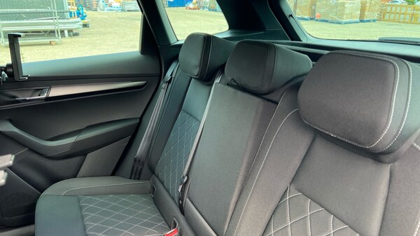 Used Skoda Karoq 2024 for sale - 75771325: Photo 15