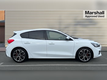 Used Ford Focus 2021 for sale - 76297657: Photo