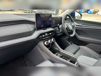 Used Skoda Kodiaq 2024 for sale - 76196031: Photo 2