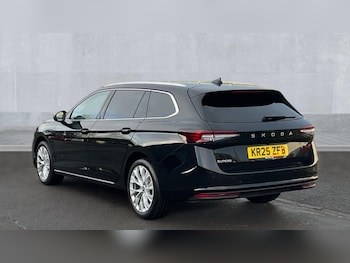 Used Skoda Superb 2025 for sale - 76652505: Photo