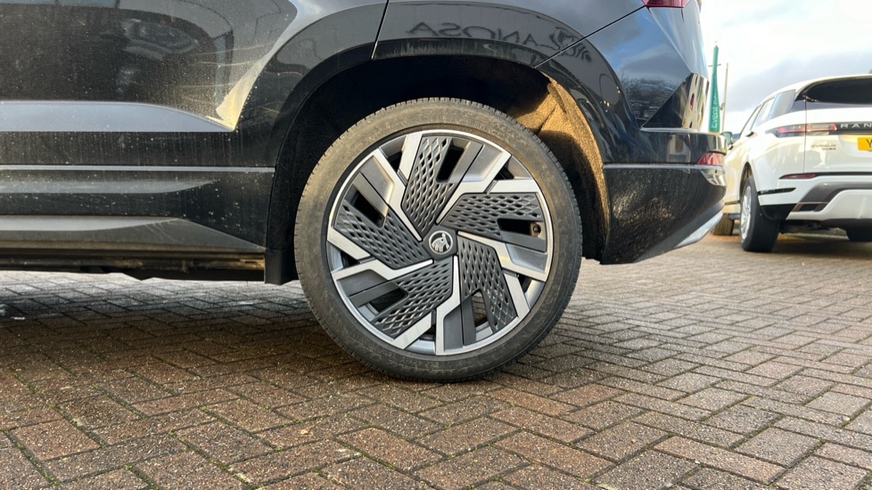 Used Skoda Karoq 2024 for sale - 76704504: Photo 18