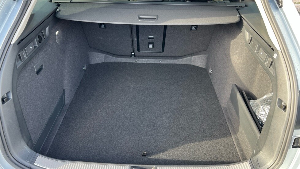 Used Skoda Superb 2025 for sale - 76438146: Photo 16