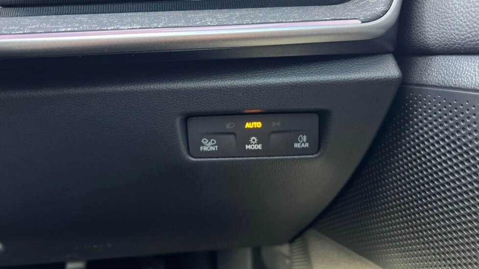 Used Skoda Superb 2025 for sale - 76438146: Photo 27