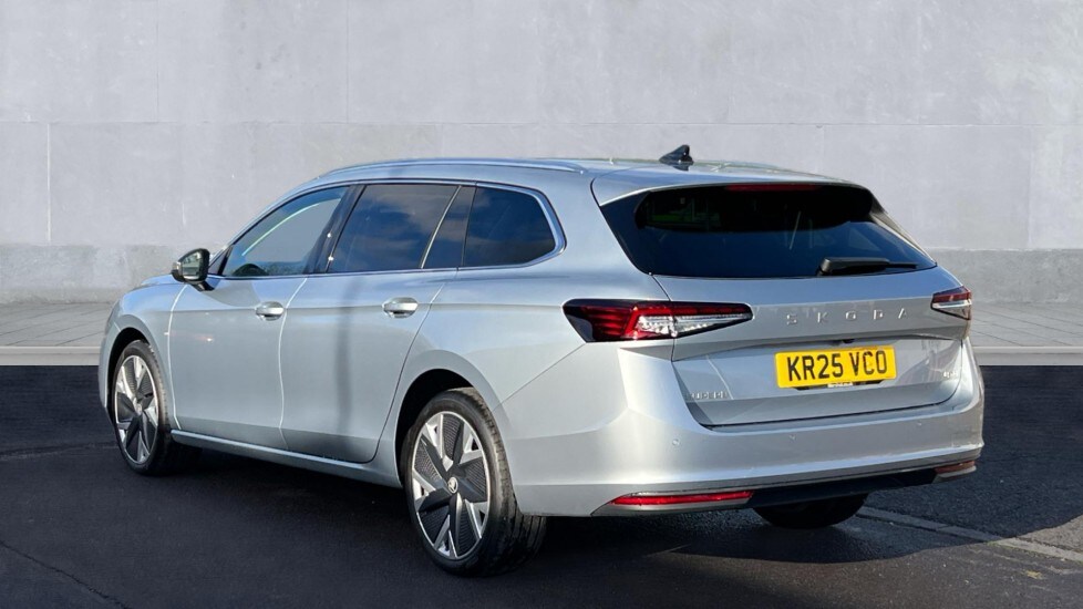 Used Skoda Superb 2025 for sale - 76438146: Photo 3