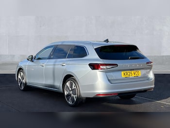 Used Skoda Superb 2025 for sale - 76438146: Photo