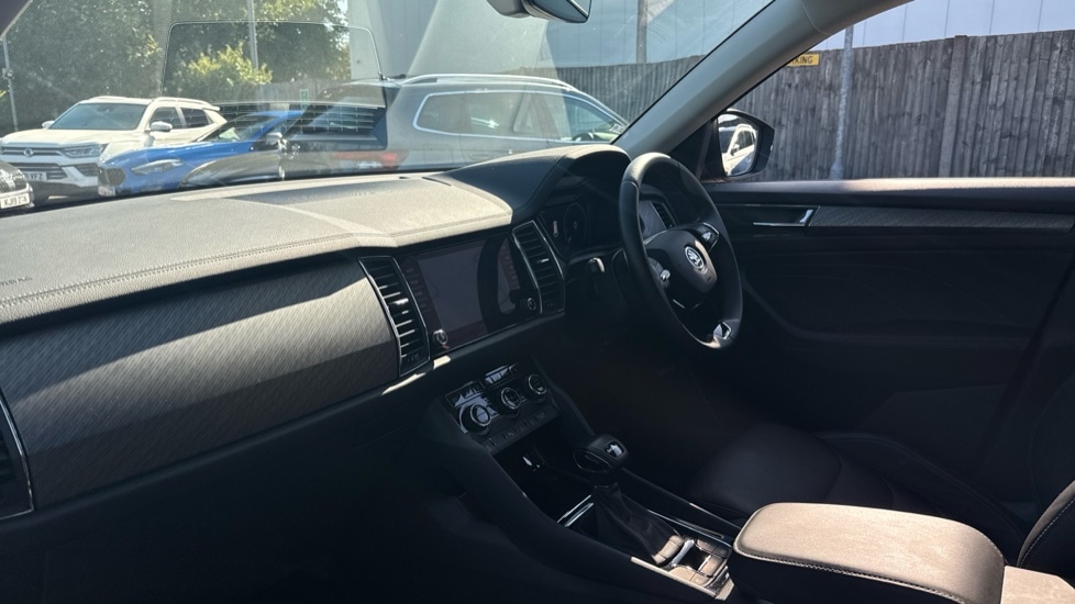 Used Skoda Kodiaq 2024 for sale - 76696541: Photo 2