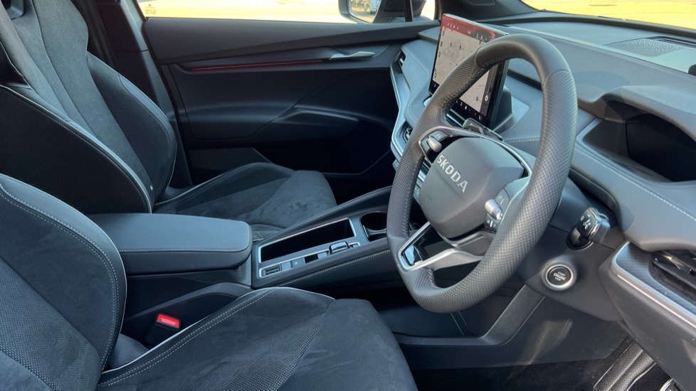 Used Skoda Enyaq 2025 for sale - 76195938: Photo 26