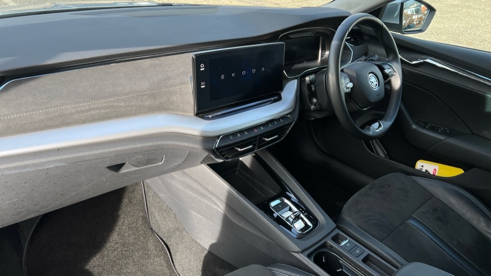 Used Skoda Octavia 2021 for sale - 76914915: Photo 2