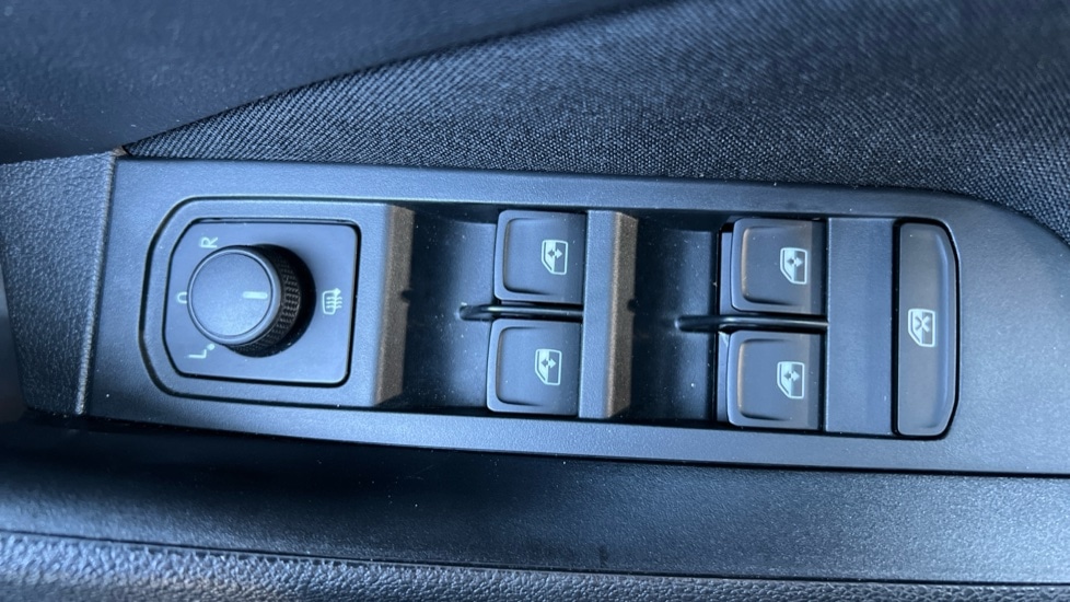 Used Skoda Kamiq 2024 for sale - 76272839: Photo 24