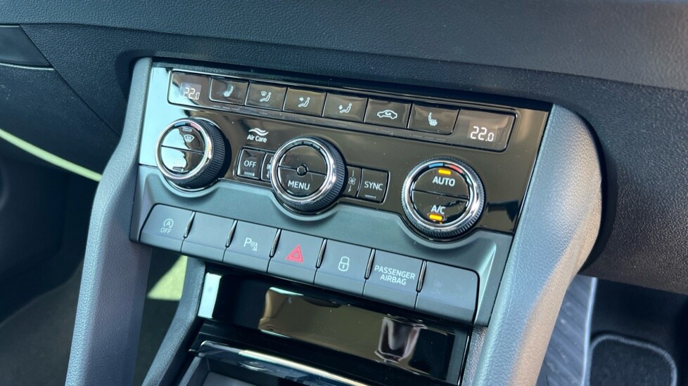 Used Skoda Karoq 2025 for sale - 76161500: Photo 30