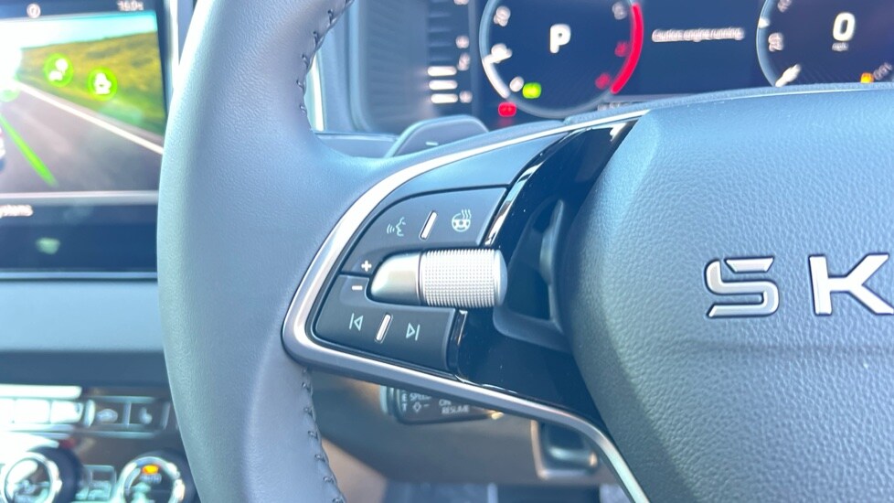 Used Skoda Karoq 2025 for sale - 76161500: Photo 32