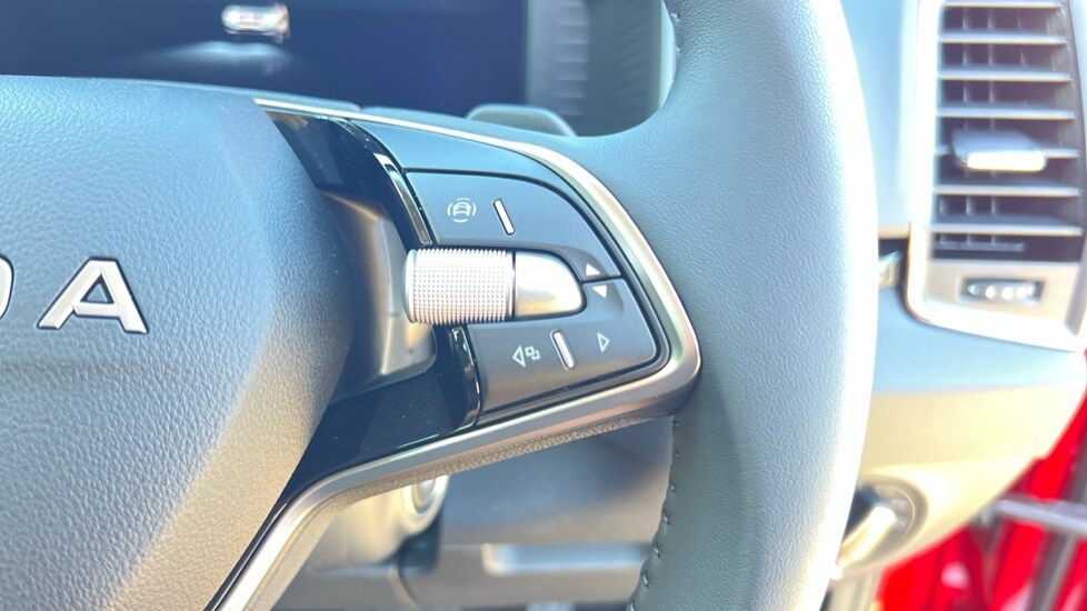 Used Skoda Karoq 2025 for sale - 76161500: Photo 33