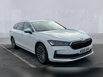 Used Skoda Superb 2025 for sale - 76273043: Photo