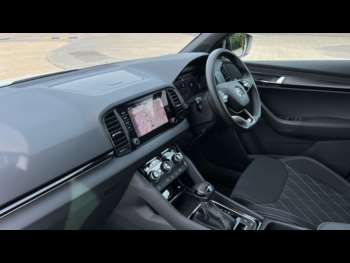 Used Skoda Karoq 2024 for sale - 74402175: Photo