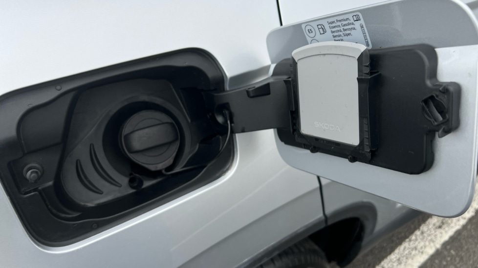 Used Skoda Karoq 2024 for sale - 76447306: Photo 29