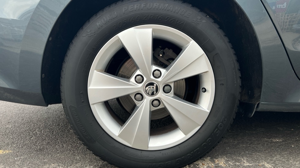 Used Skoda Octavia 2020 for sale - 76442050: Photo 5