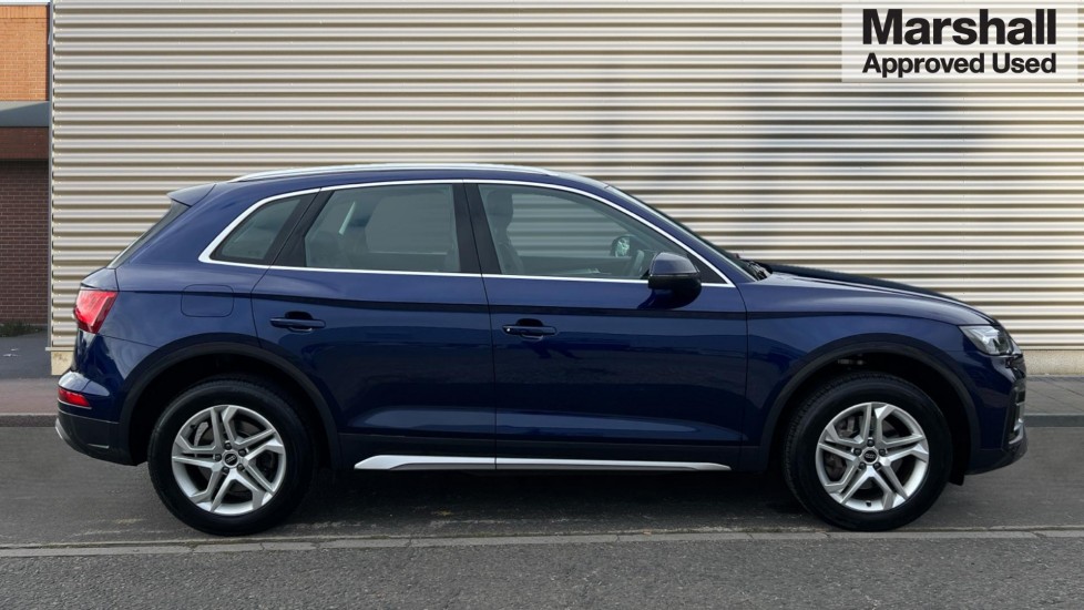 Used Audi Q5 2023 for sale - 76023228: Photo 2