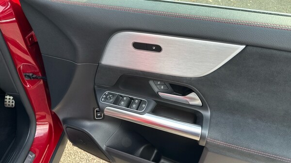 Used Mercedes-Benz EQA 2021 for sale - 75461989: Photo 37