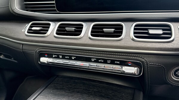 Used Mercedes-Benz GLE 2023 for sale - 75745712: Photo 36