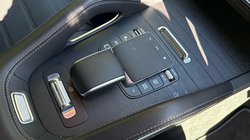 Used Mercedes-Benz GLE 2025 for sale - 75934791: Photo 35