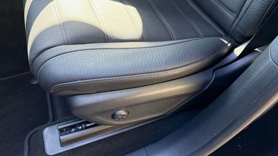 Used Mercedes-Benz GLE 2025 for sale - 75934791: Photo 39