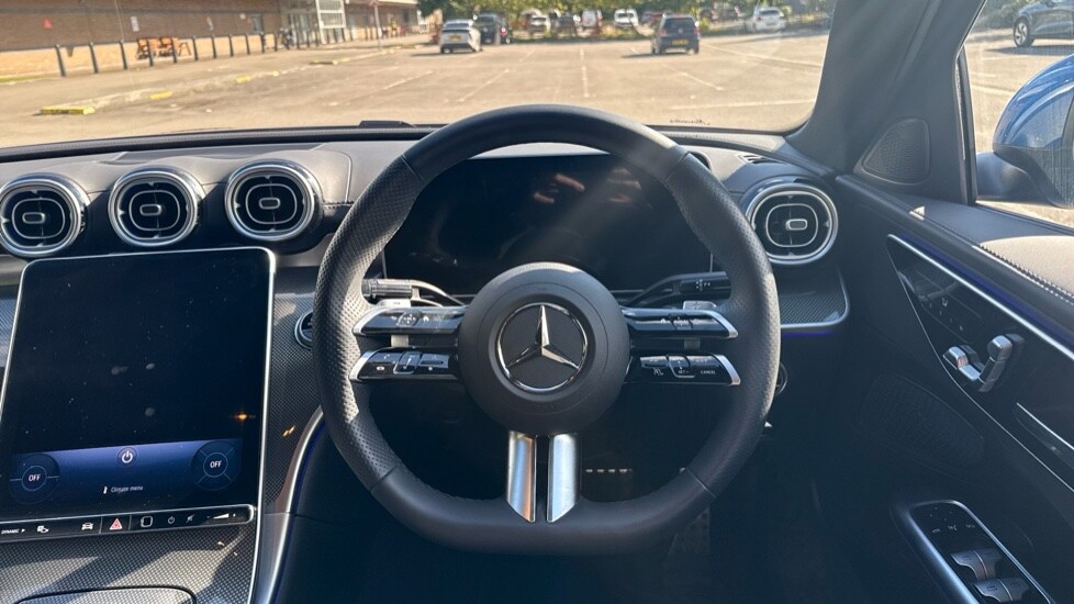 Used Mercedes-Benz C-Class 2025 for sale - 76172403: Photo 12