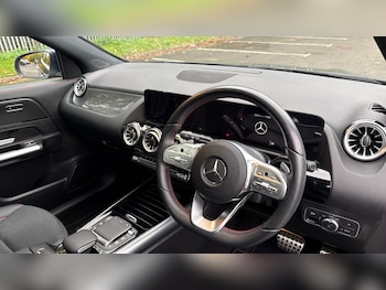 Used Mercedes-Benz GLA 2022 for sale - 76372904: Photo