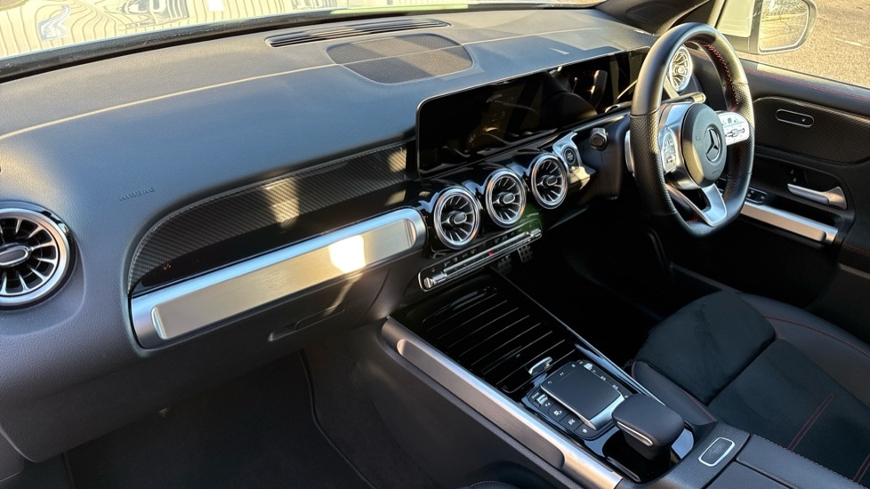 Used Mercedes-Benz GLB 2023 for sale - 76647890: Photo 11